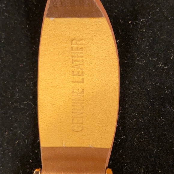 Charles Latour pink w leather band watch NIB - Picture 12 of 16